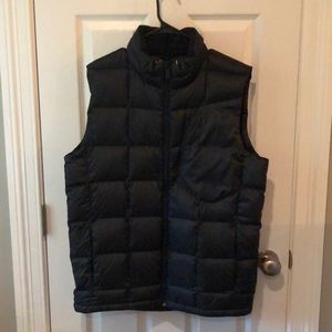 Men’s Burton AK Puffy Vest - new! Warm and cozy!